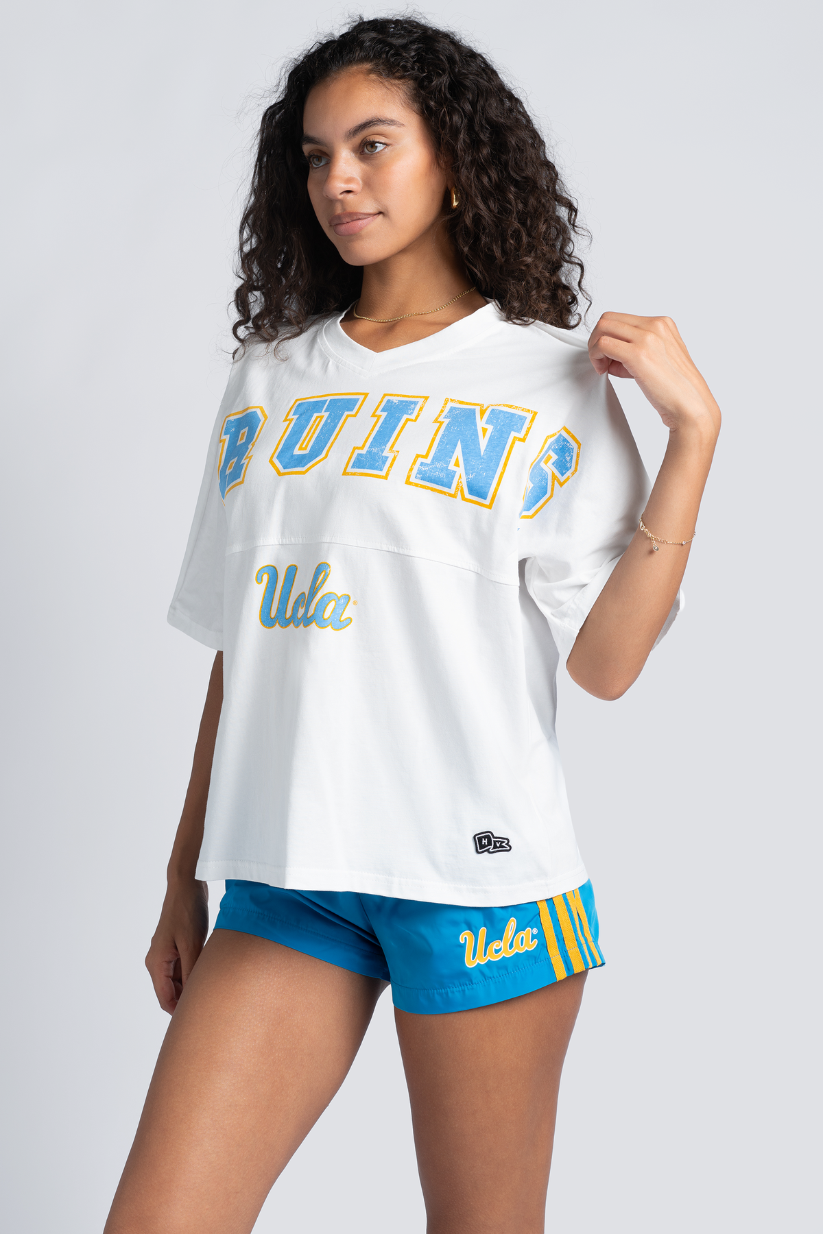 UCLA Gameday V-Neck