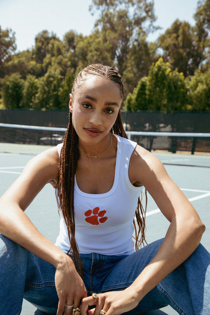 Collegate Gear Cute College Apparel - NCAA Merchandise and Collegiate Apparel