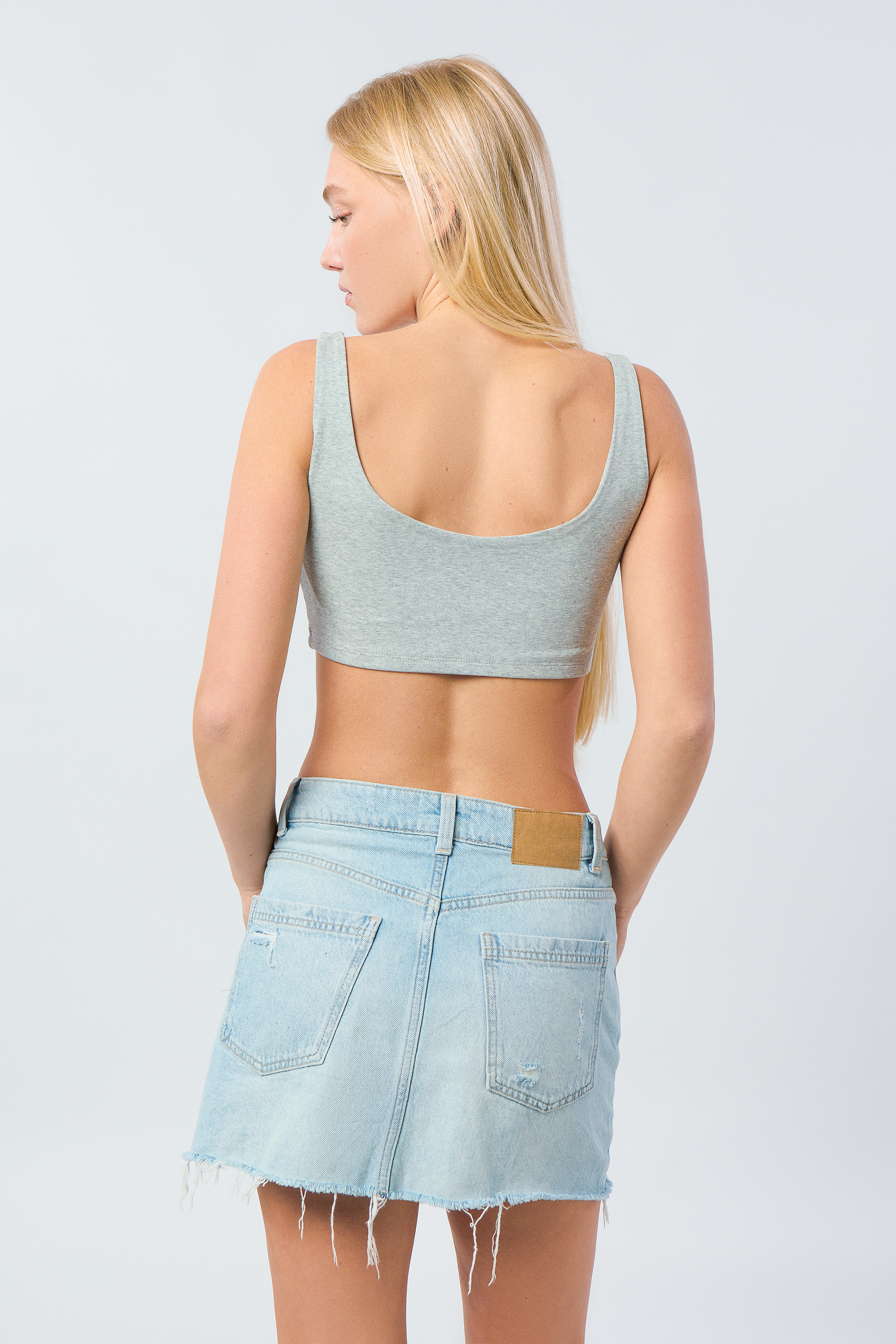 トップス Mchotdog Milwaukee Bucks Scoop Neck Crop Top